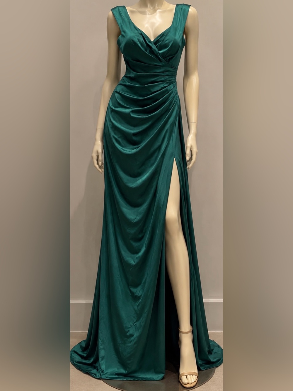 Cinderella Divine KV1050 Evening Dress Prom Dress ball gown Size 14